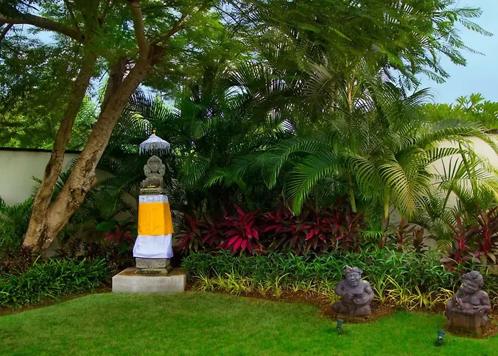 Amita On The Bukit, Pandawa Villa